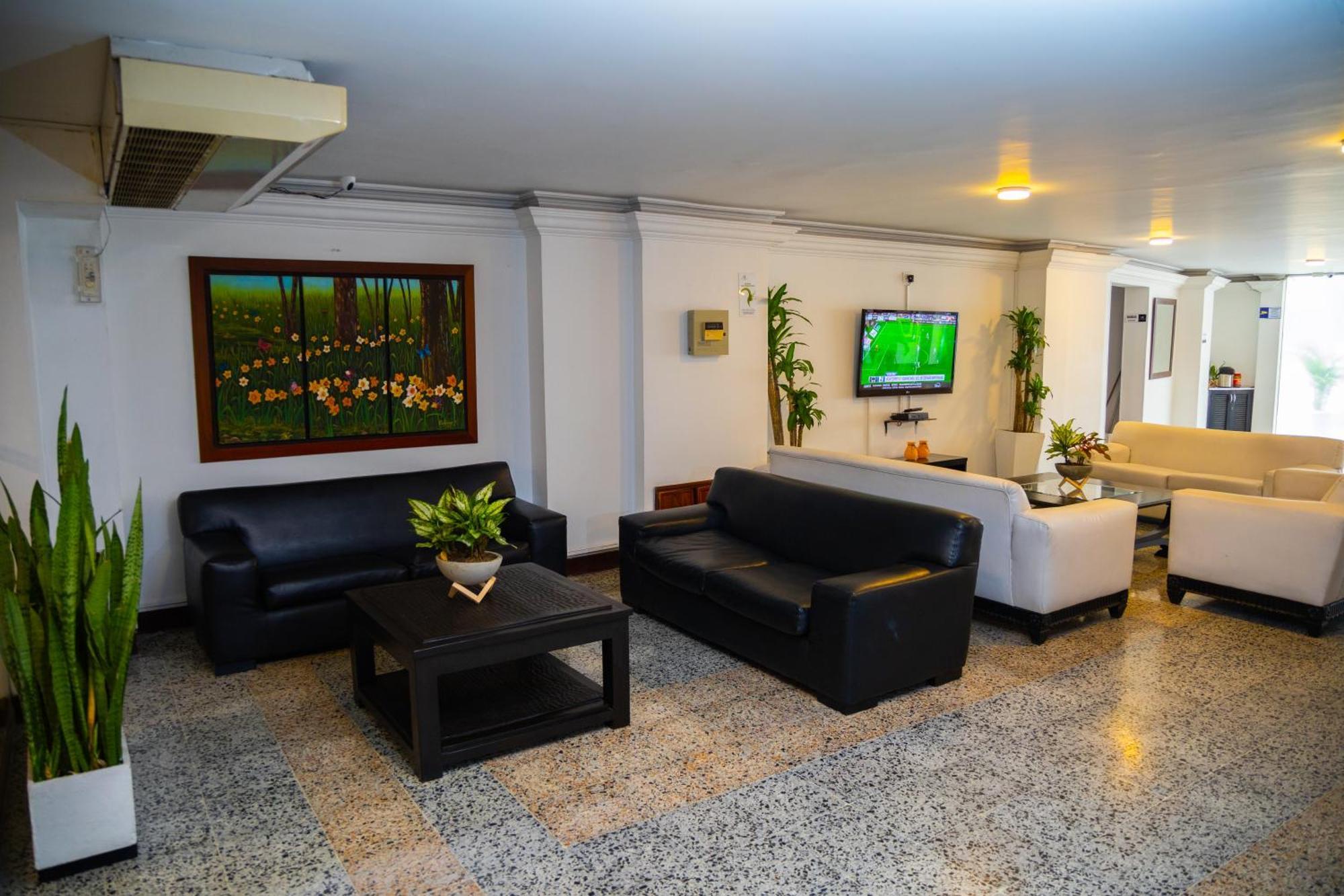 Tama Hotel Granada Real カリ エクステリア 写真