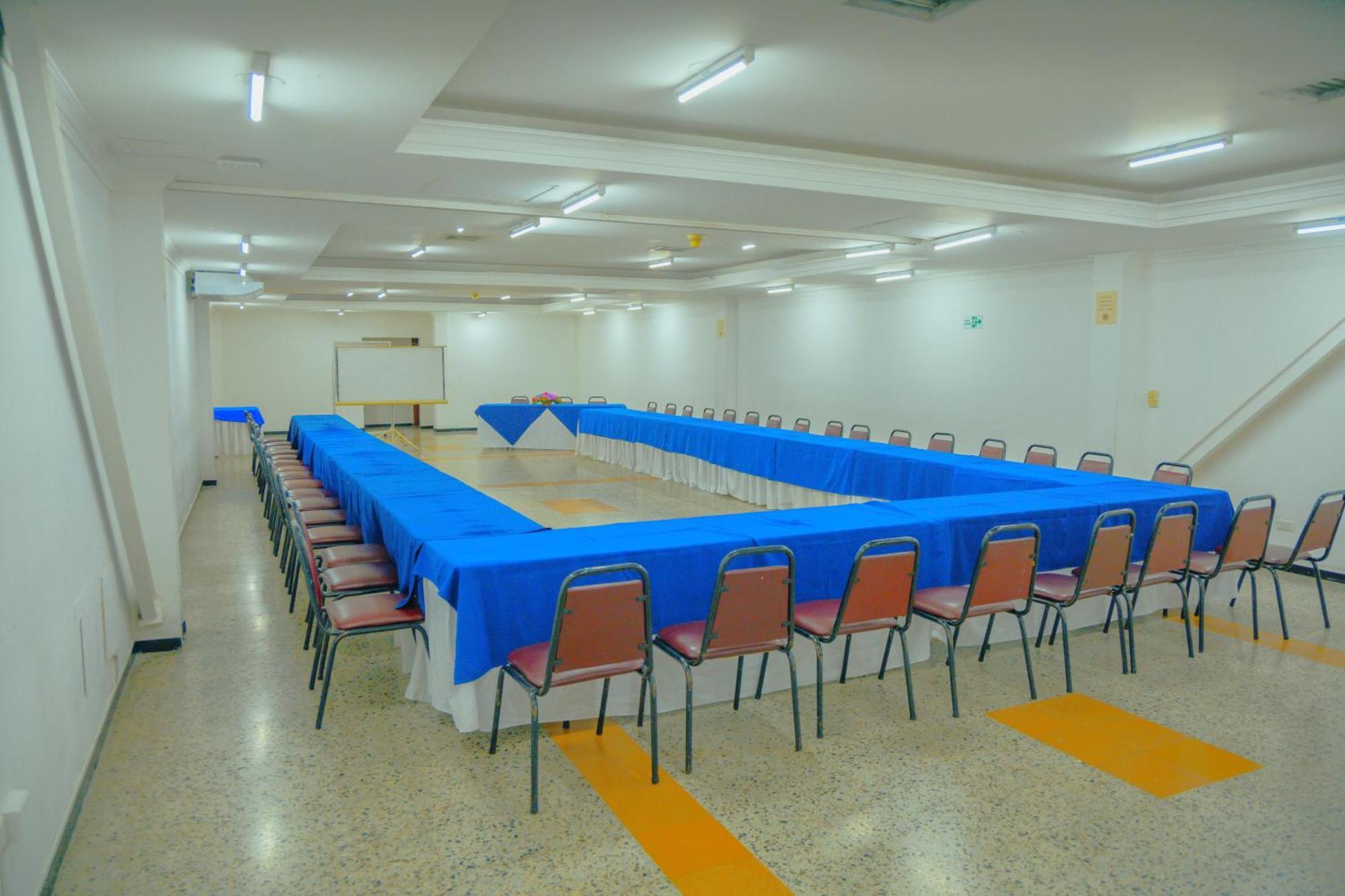 Tama Hotel Granada Real カリ エクステリア 写真