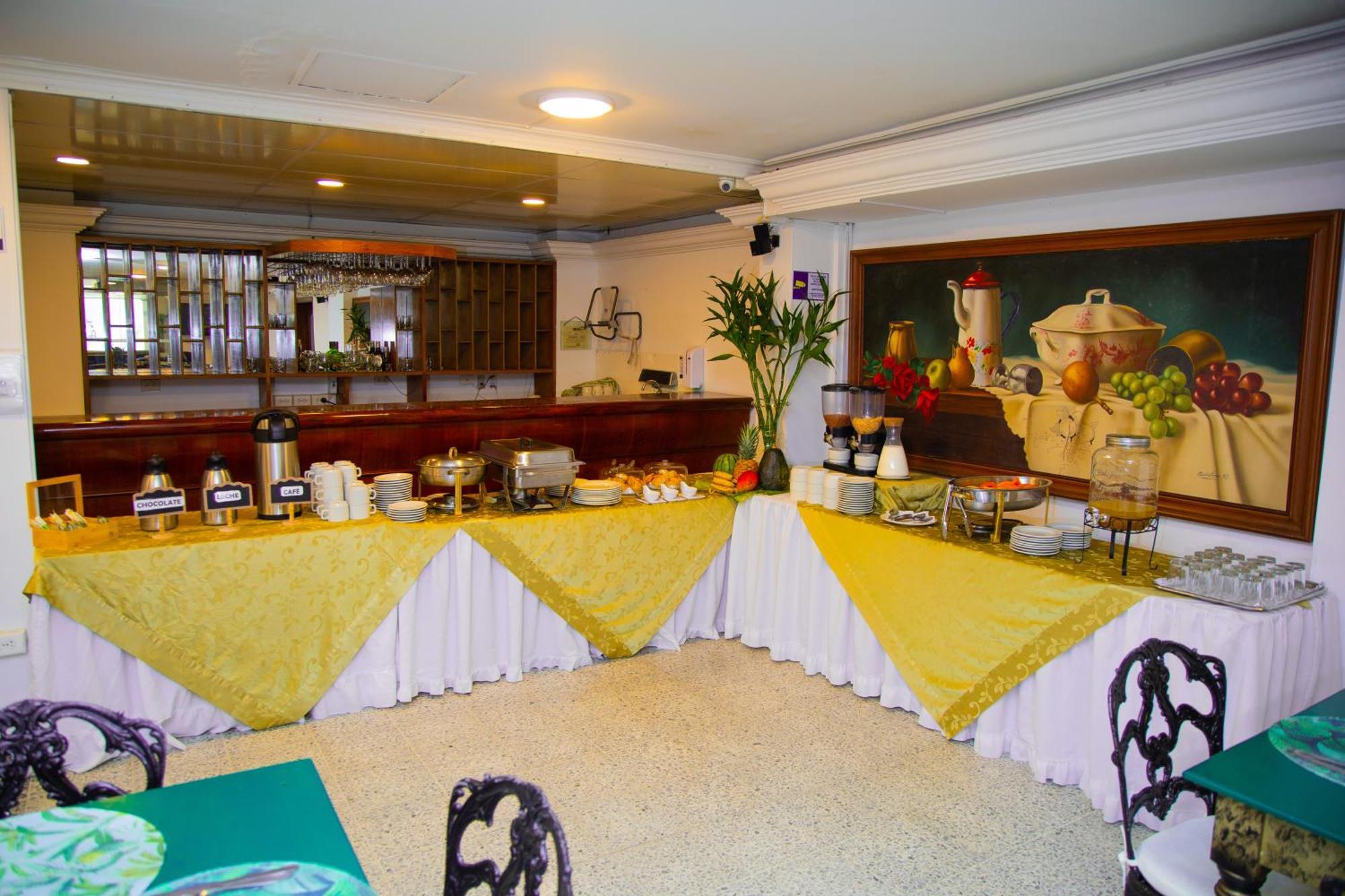 Tama Hotel Granada Real カリ エクステリア 写真